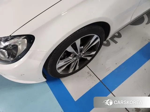 Mercedes-Benz C-Class W205 2018 Белый из Кореи, фото 5