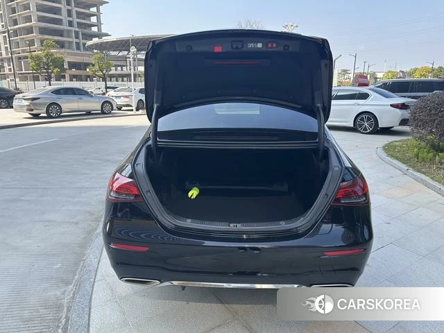 Mercedes-Benz E-class id 4220872 из Китая 12