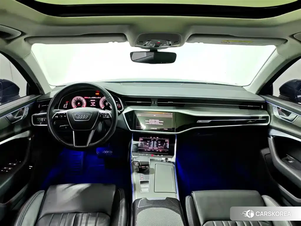 Audi A6L id 4599647 из Китая 9