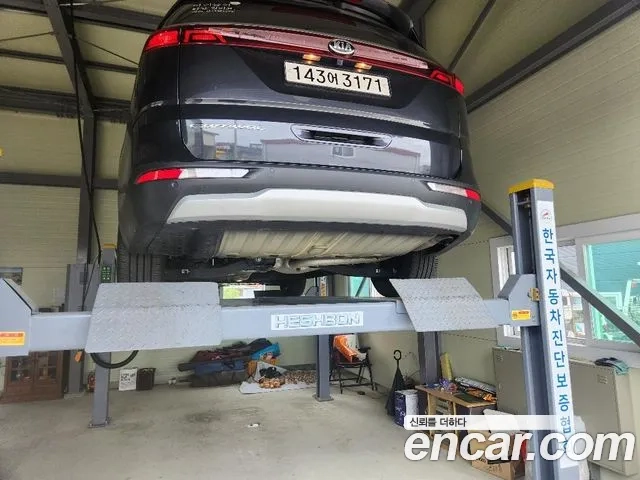 Kia Carnival 4th generation 2021 Серый из Кореи, фото 2