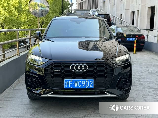 Audi Q5L id 4300305 из Китая 11