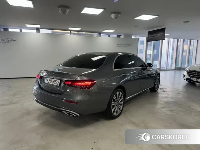 Mercedes-Benz E-Class W213 id 3649733 из Кореи 9