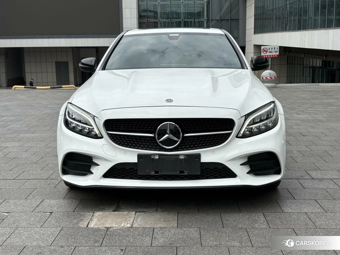 Mercedes-Benz Class C 2020 Белый из Китая, фото 2