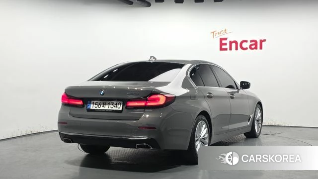 BMW 5 Series (G30) id 3884239 из Кореи 12