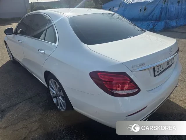 Mercedes-Benz E-Class W213 id 3789725 из Кореи 9
