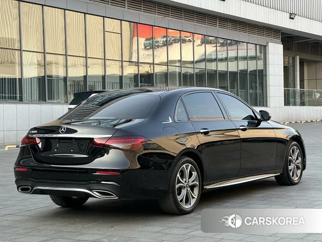 Mercedes-Benz E-class id 4298448 из Китая 12