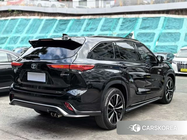 Toyota Crown Lufang 2022 Черный из Китая, фото 4