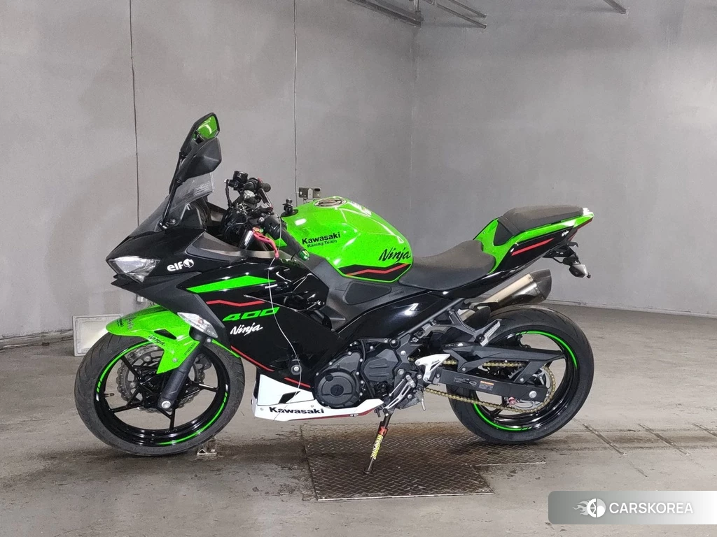 Проданный Kawasaki NINJA 400 2021 из Японии