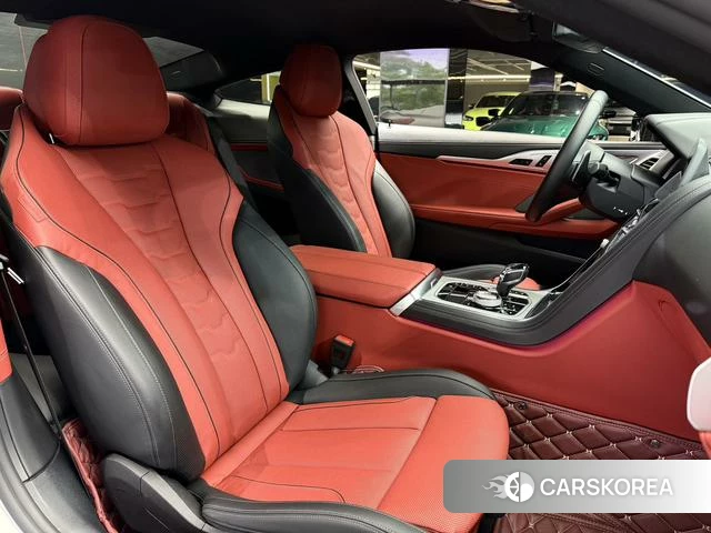 BMW 8 series 2021 Серебристо-серый из Китая, фото 3