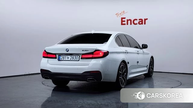 BMW 5 Series (G30) id 3832957 из Кореи 12