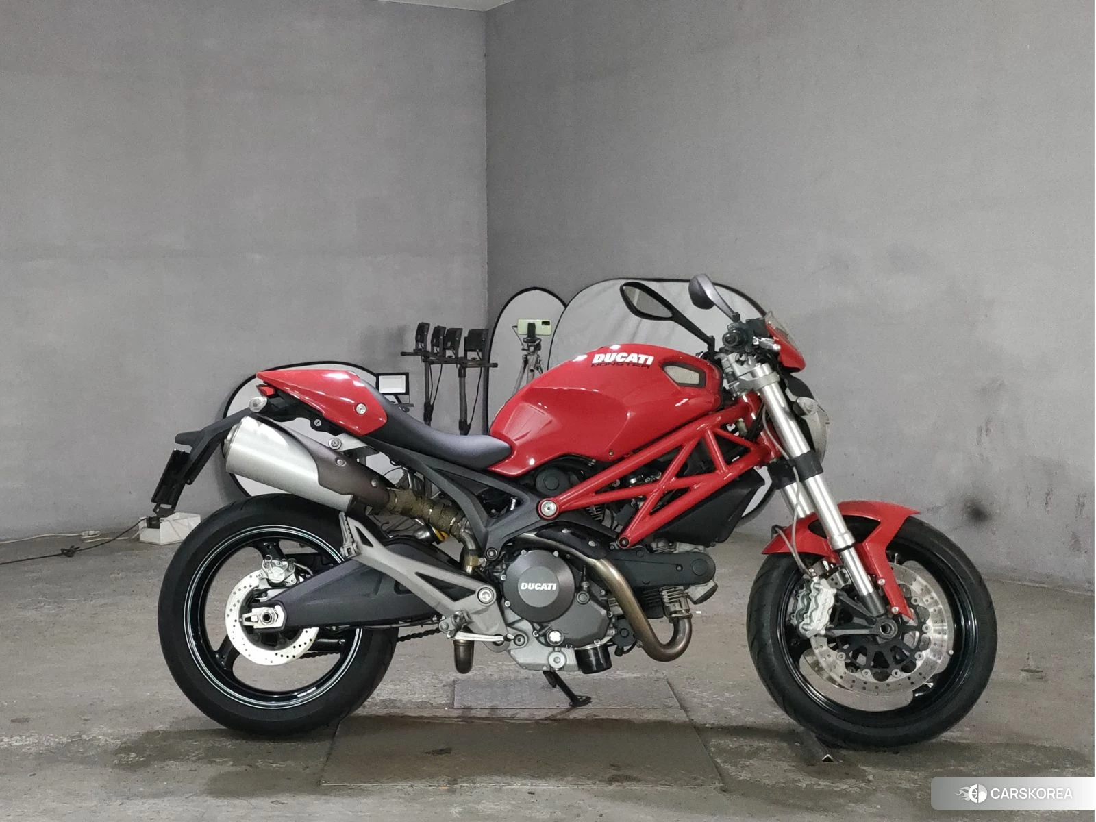 Ducati MONSTER 696 2010 из Японии, фото 3