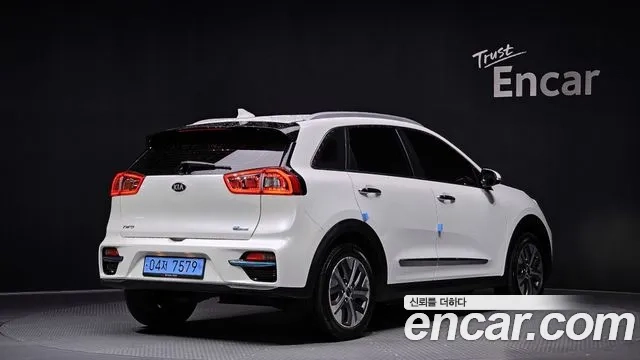 Kia Niro EV id 2937070 из Кореи 12