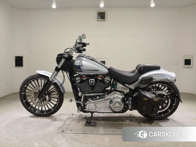 Проданный Harley-Davidson Softail Breakout FXBR 1920 2023 из Японии, фото 2