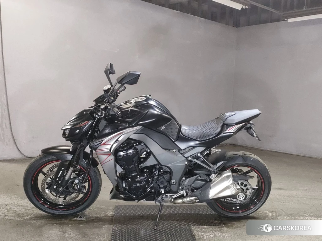Проданный Kawasaki Z1000 2020 из Японии