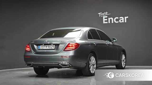 Mercedes-Benz E-Class W213 id 4662881 из Кореи 12