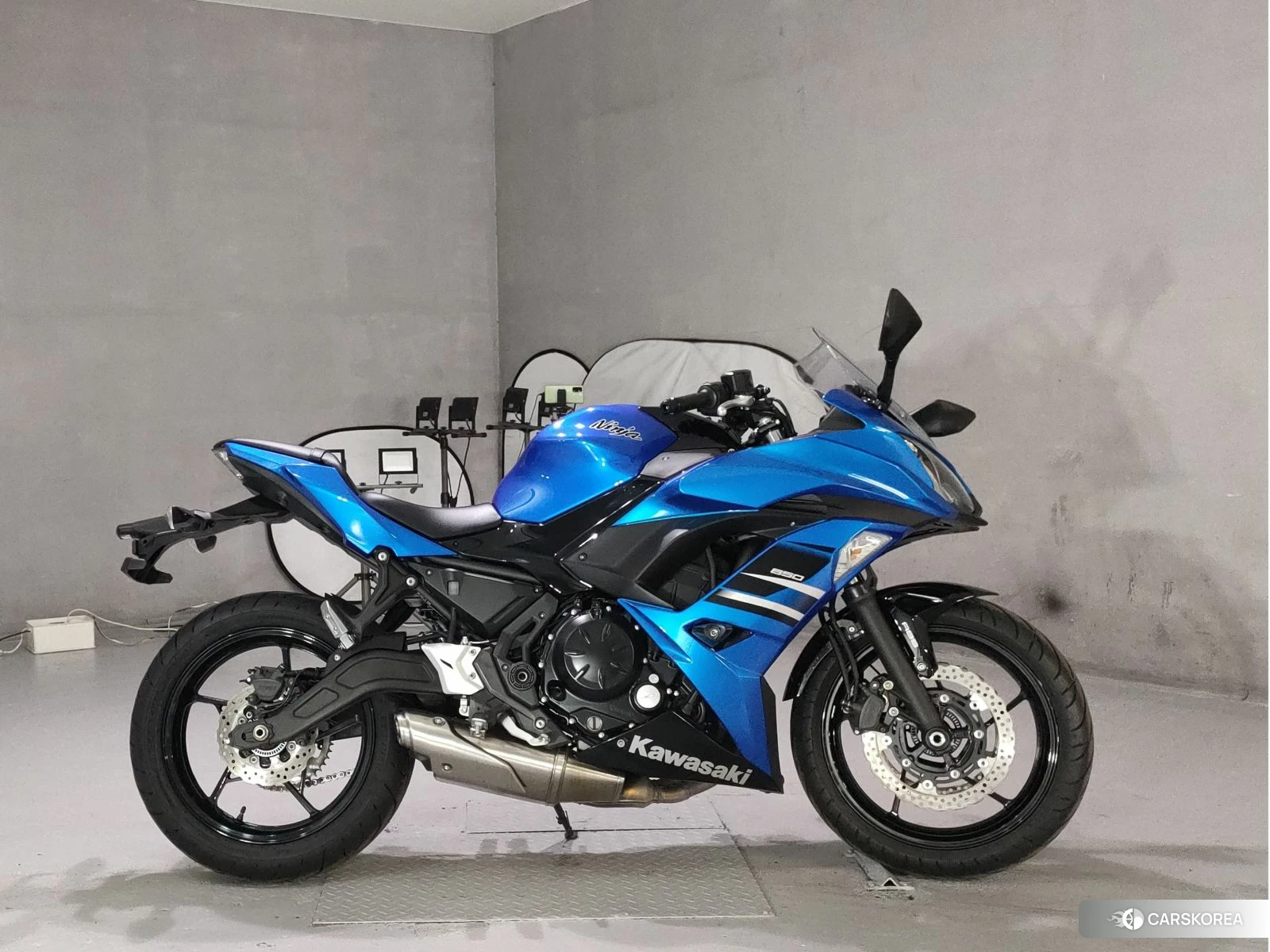 Проданный Kawasaki NINJA 650 id 4206005 из Японии, фото 2