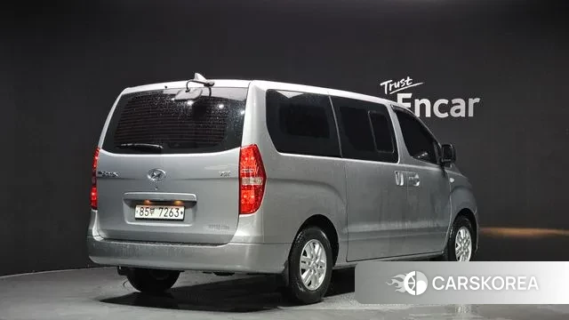 Hyundai The New Grand Starex id 3714156 из Кореи 12