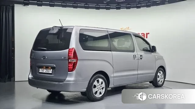 Hyundai The New Grand Starex id 3117792 из Кореи 12