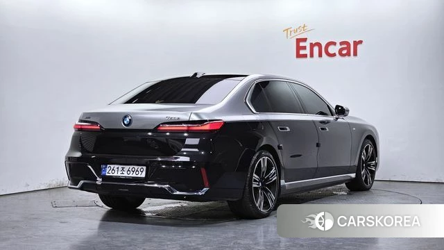 BMW 7 Series (G70) id 4242961 из Кореи 12