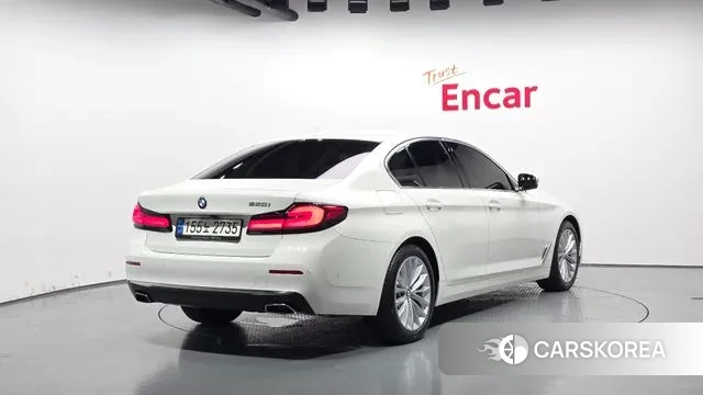 BMW 5 Series (G30) id 3089091 из Кореи 12