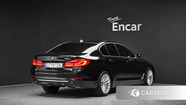 BMW 5 Series (G30) id 3489056 из Кореи 12