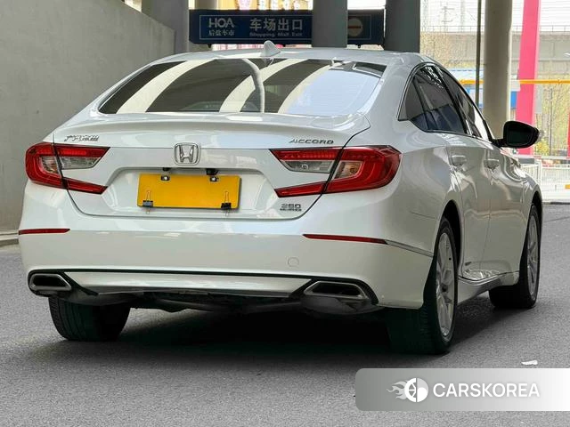 Honda Accord 2019 Белый из Китая, фото 3