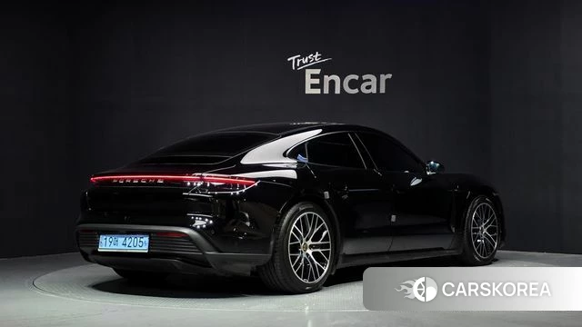 Porsche Taycan id 4585498 из Кореи 12