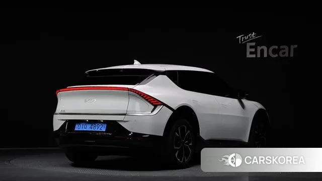 Kia EV6 id 2959812 из Кореи 12