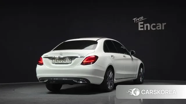 Mercedes-Benz C-Class W205 id 3703087 из Кореи 12