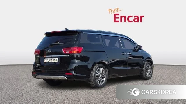 Kia The New Carnival id 3578732 из Кореи 12