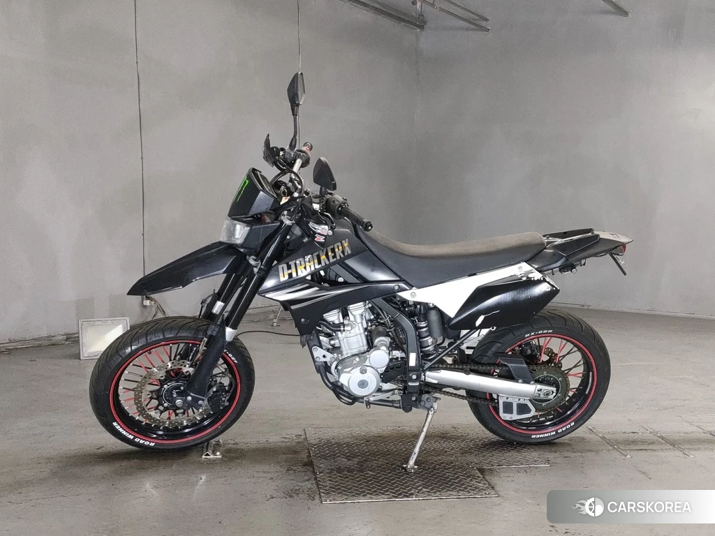 Проданный Kawasaki D-TRACKER X 2010 из Японии