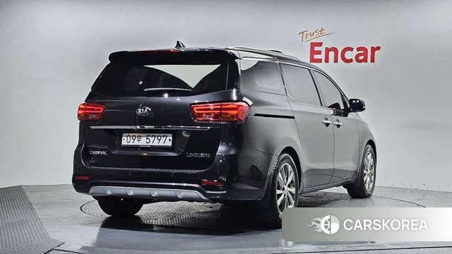 Kia The New Carnival id 4294887 из Кореи 12