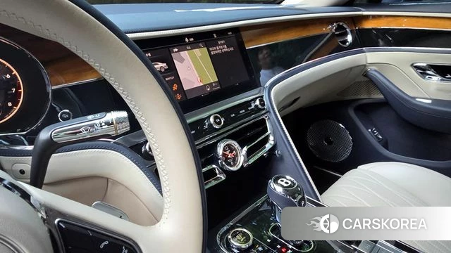 Bentley Flying Spur 3rd Generation 2021 Синий из Кореи, фото 2