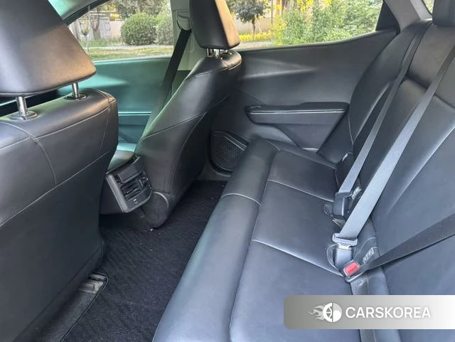 Toyota bZ3 2023 Темно-серый из Китая, фото 4
