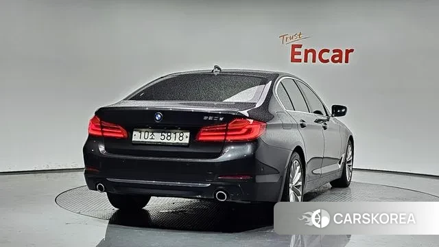 BMW 5 Series (G30) id 3150012 из Кореи 12