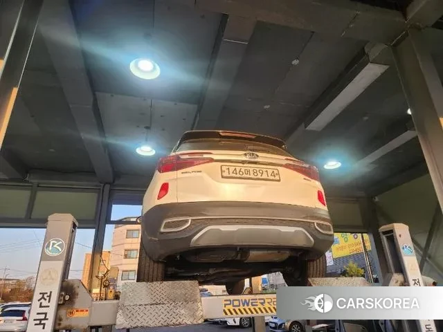 Kia Seltos 2019 Белый из Кореи, фото 2