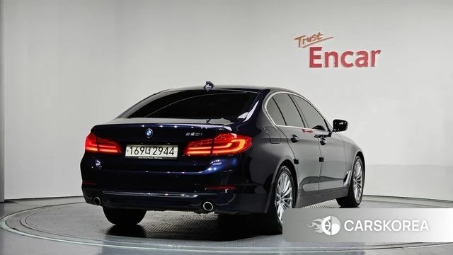 BMW 5 Series (G30) id 4389939 из Кореи 12