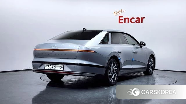 Hyundai Grandeur (GN7) id 4329768 из Кореи 12