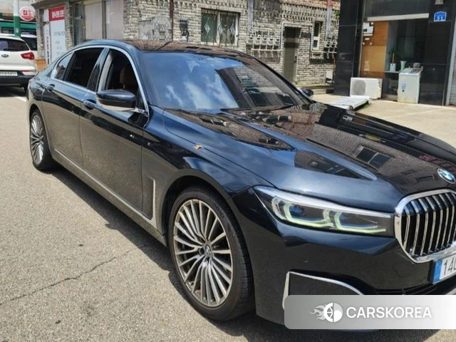 BMW 7 Series (G11) 2021 Черный из Кореи, фото 2