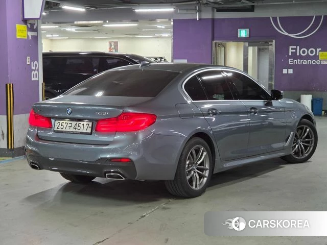 BMW 5 Series (G30) id 3966548 из Кореи 11