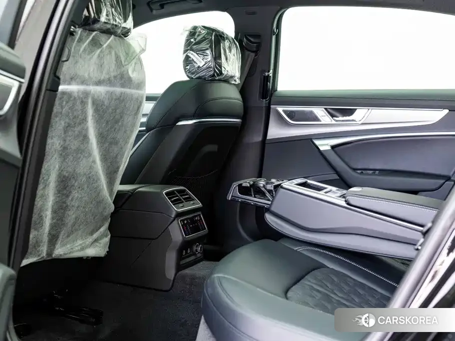 Audi A6L 2026 Черный из Китая, фото 3