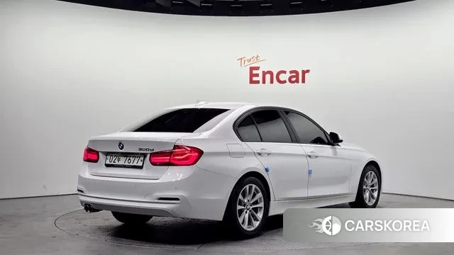 BMW 3 Series (F30) id 3703976 из Кореи 12