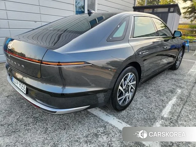 Hyundai Grandeur Hybrid (GN7) id 3415633 из Кореи 12