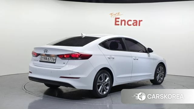 Hyundai Avante AD id 3924950 из Кореи 12