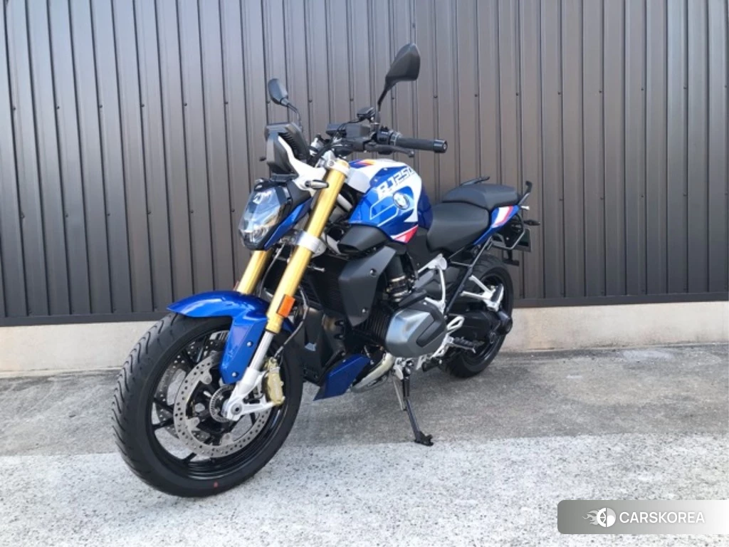 Проданный BMW R1250R 2023 из Японии