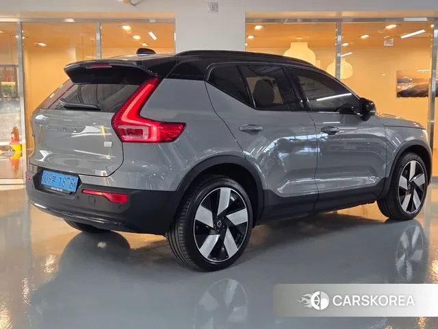 Volvo XC40 Richards id 3431461 из Кореи 8