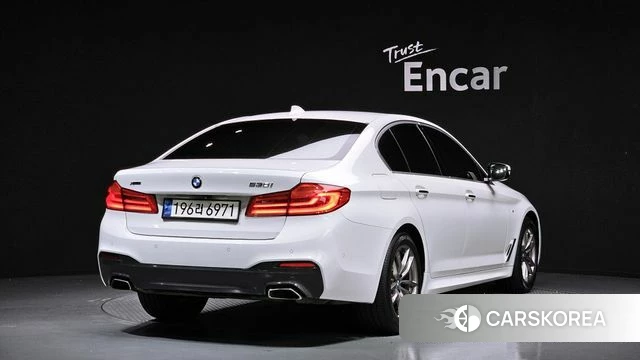 BMW 5 Series (G30) id 4318278 из Кореи 12
