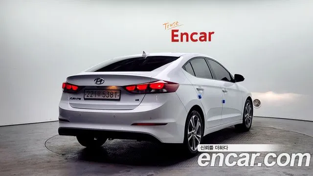 Hyundai Avante AD id 2419017 из Кореи 12