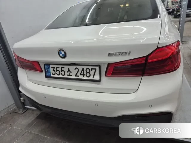 BMW 5 Series (G30) 2020 Белый из Кореи, фото 2