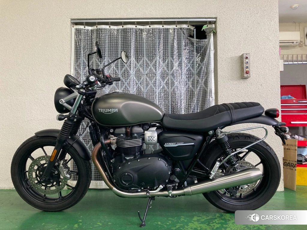Проданный Triumph STREET TWIN 2020 из Японии, фото 2